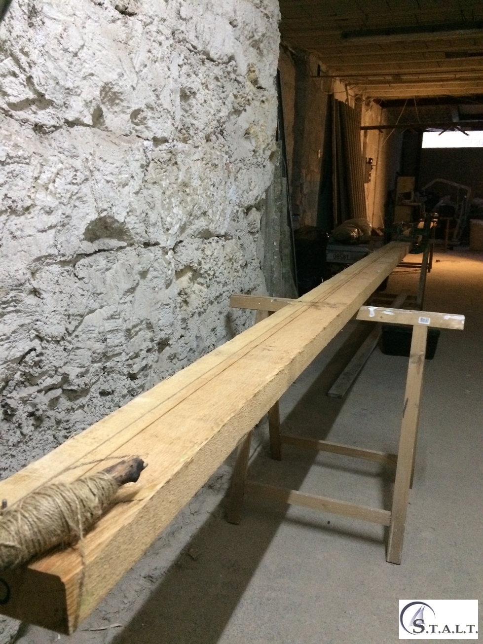 Realizzazione di un albero in legno di douglas di 12 metri
