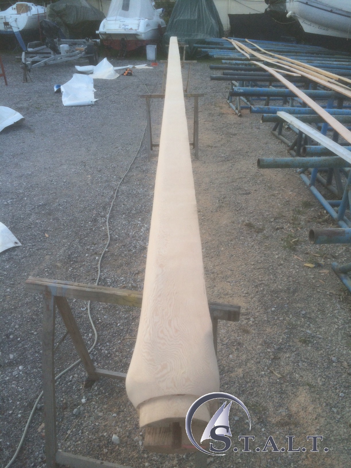 Realizzazione di un albero in legno di douglas di 15 metri