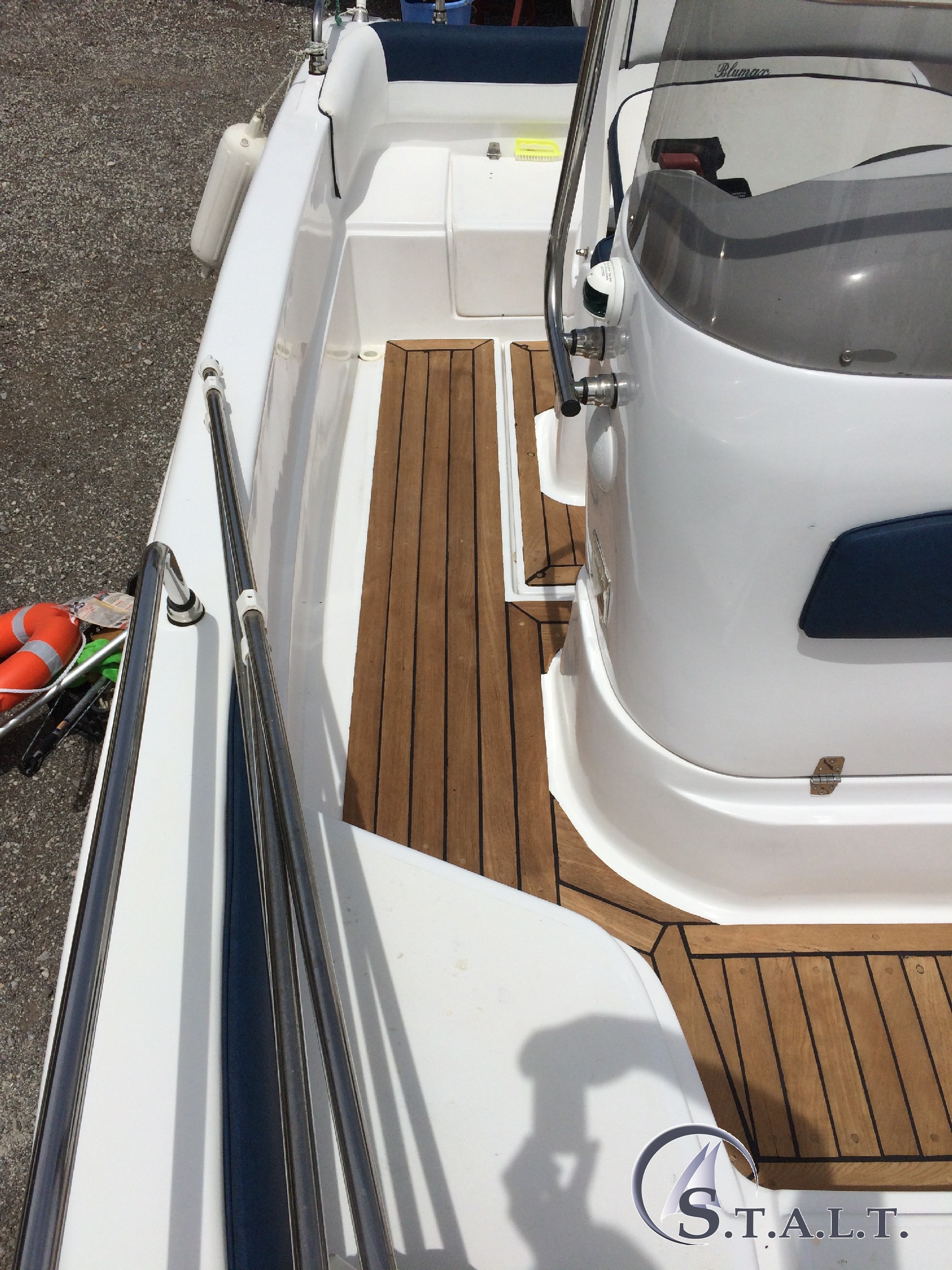 Installazione coperta in teak blumax